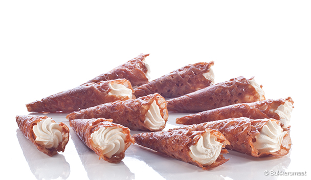 1700_Cremehoorntjes